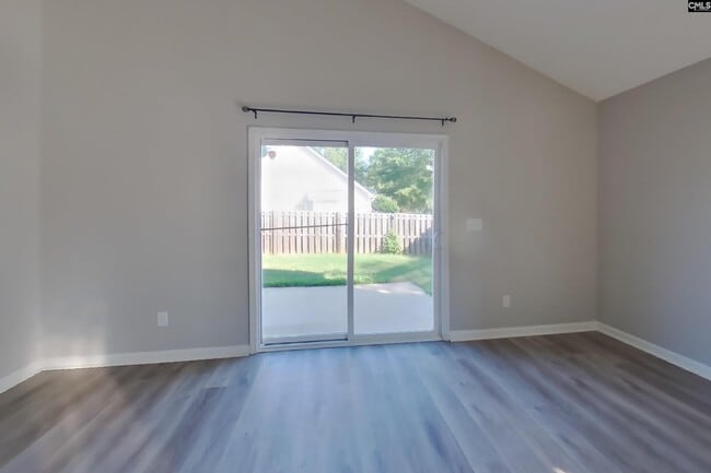 Photo - 819 Chablis Dr