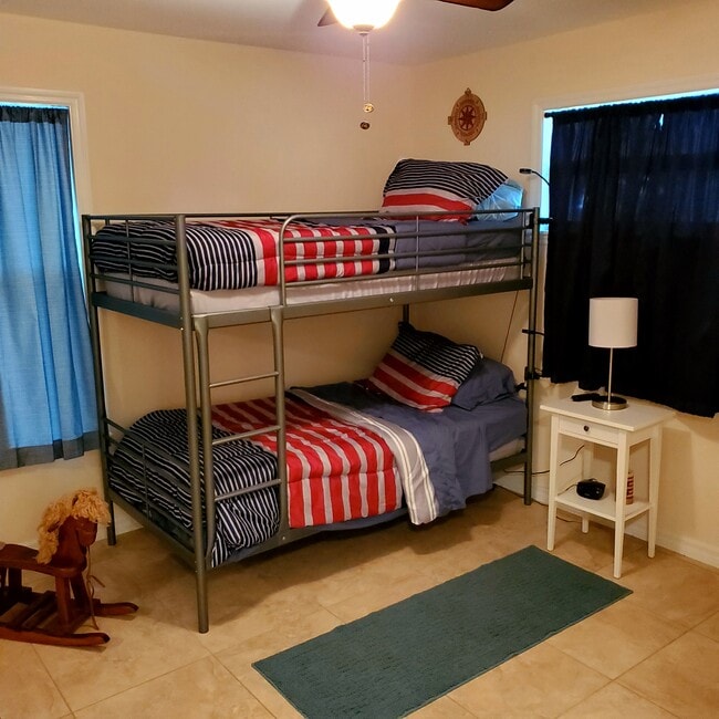 Habitación con literas