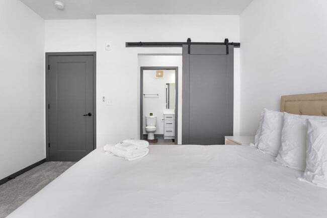 Photo - 6105 N Rural St Unidad ID1308901P