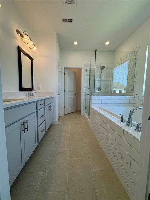 Photo - 1112 Larkin Dr