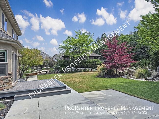 Photo - 843 Eaglepointe Dr