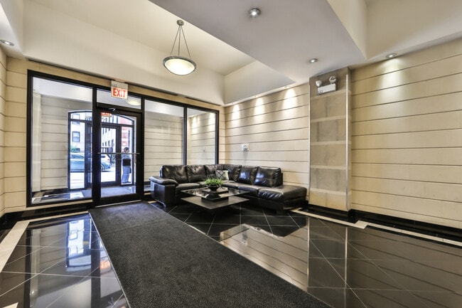 Photo - 520 N Halsted St Unit 411