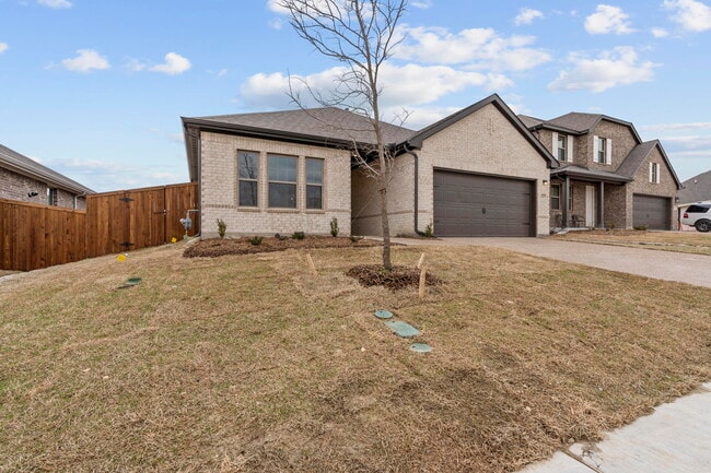 Photo - 2227 Lantana Dr