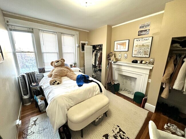 68 Egmont St Unit 5