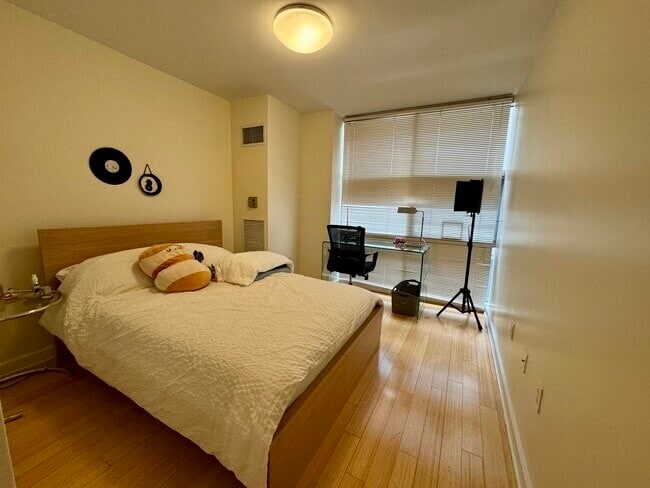 41 Boylston St Unit 602