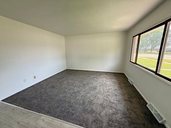 Photo - 1614 Unit 1614 Upper