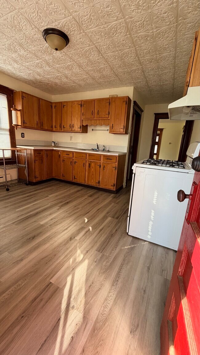 Photo - 27 Beechwood Ave Unit 27 Beechwood Ave. Torring