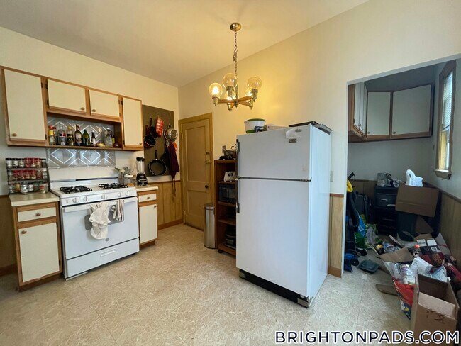 Photo - 40 Tremont St Apartment Unit 2