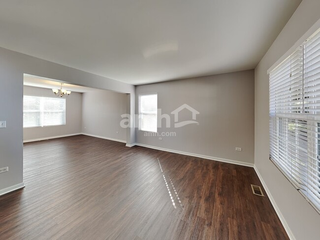 Photo - 3910 Stockton Dr