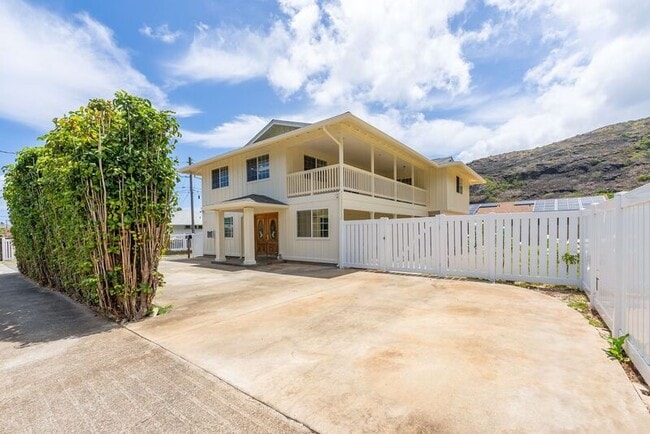 Building Photo - 280 Kuliouou Rd Rental