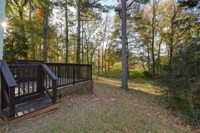 Photo - Spacious 4BR/3BA Home with Private In-Law Suite in Quiet Neighborhood