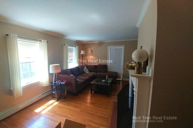 140 Babcock St Unidad 1