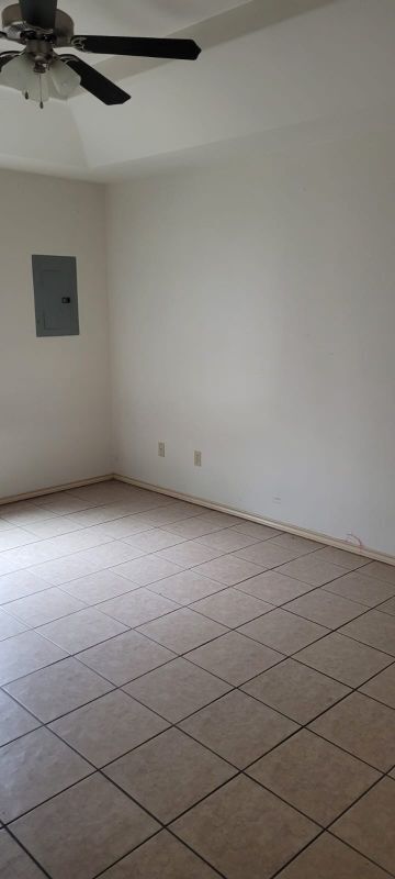 Photo - 2020 Aruba Dr