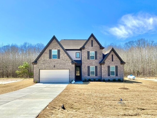 Now Leasing a 5-Bedroom 3 Bath Home in Byh... - Now Leasing a 5-Bedroom 3 Bath Home in Byh...