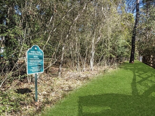 Photo - 6202 Sugar Bush Dr