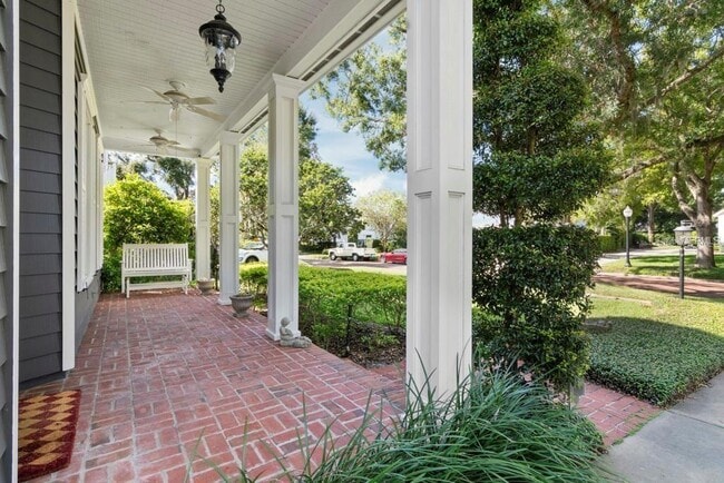 Photo - 1119 Belleaire Cir