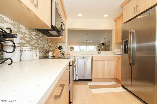 Photo - 10686 Gulf Shore Dr Unidad A302