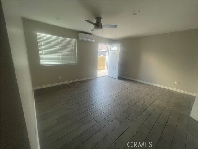 Photo - 4552 E 53rd St