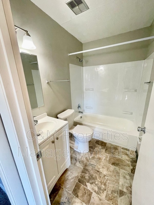 Photo - 1180 King Louis Ct Unit 806