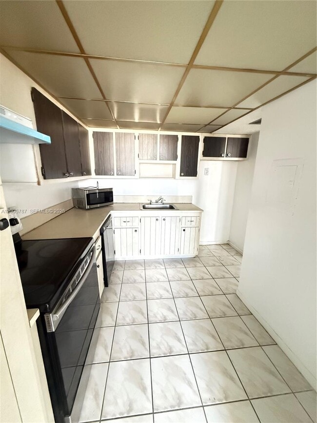 Photo - 2025 NE 164th St Unit 1007