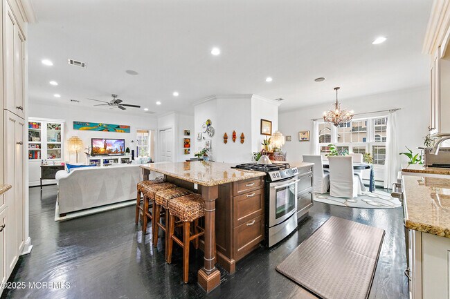 281 Cedar Ave