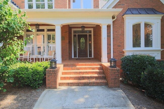 1710 Sugarloaf Club Dr