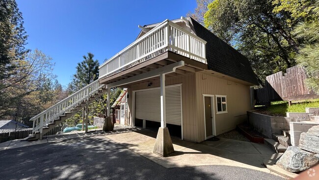 Building Photo - 22148 Crystal Falls Dr W Rental