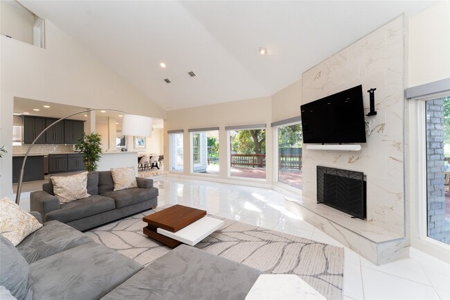 Photo - 8311 Amber Cove Dr