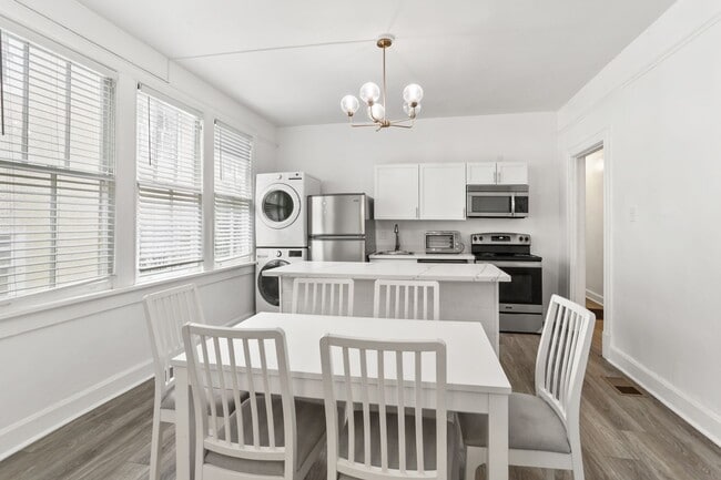 Photo - 1417-1417 Audubon St Unit 1415 Upper