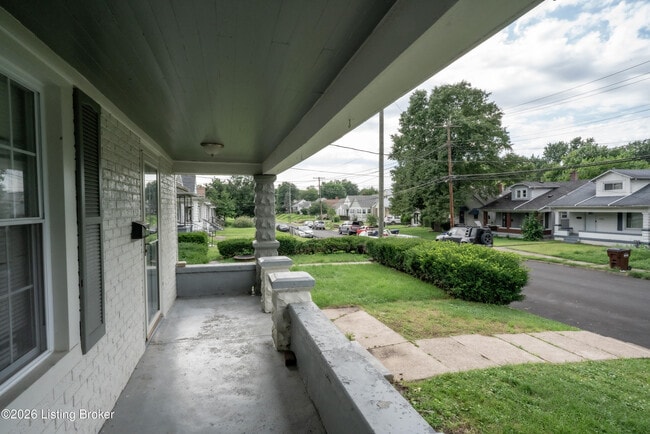 Photo - 504 Montana Ave