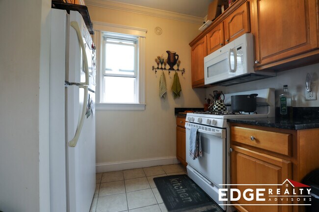 Photo - 54 Tremont St Unit 3