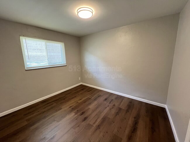 Photo - 524 Rockdale Ave Unit 2