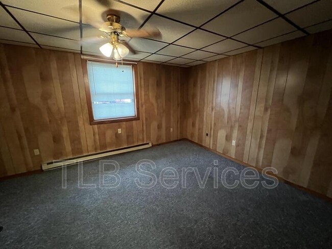 Building Photo - 563 Washington Ave