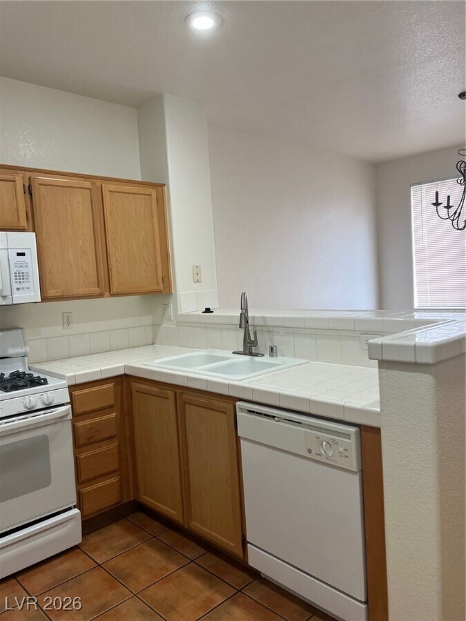 Photo - 10201 Deerfield Beach Ave Unidad 101