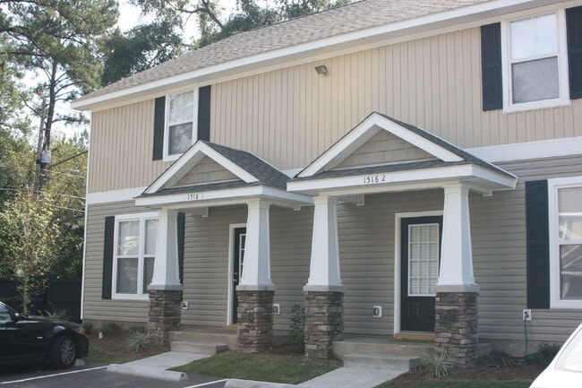 1524-2 High Rd - A