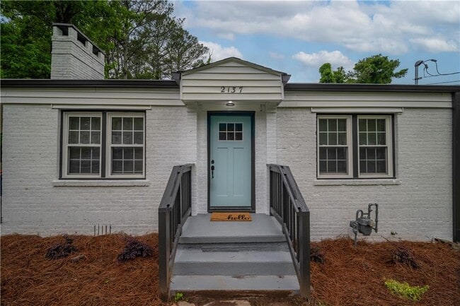 Photo - 2137 Delowe Dr House