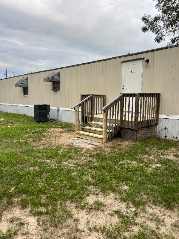 Photo - 1805 Gilbert Dr