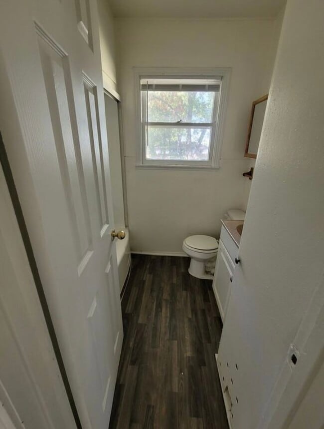 Photo - 110 S 41st St