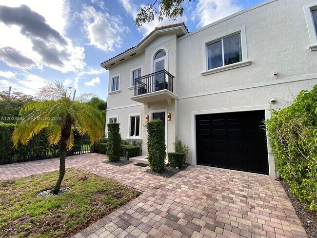 Photo - 1299 SW 13th St