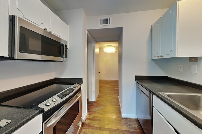 Photo - 505 Westcott St Unit Apt 102