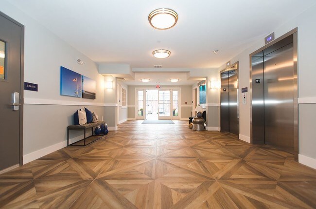 Photo - Riverbank Landing Apartments