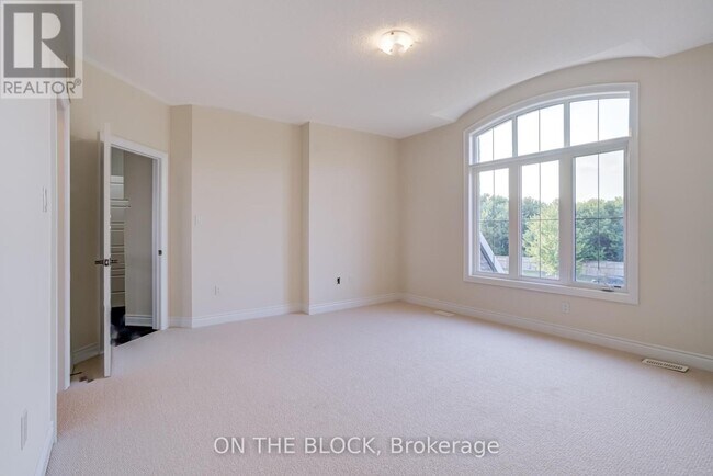 Photo - 24 Whitewood Dr