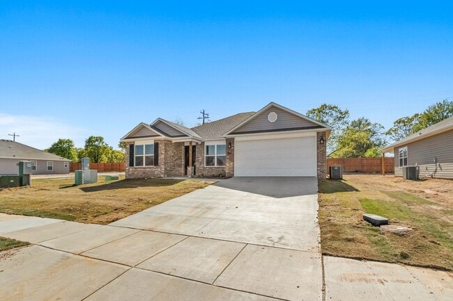 Photo - 801 Belhaven Rd