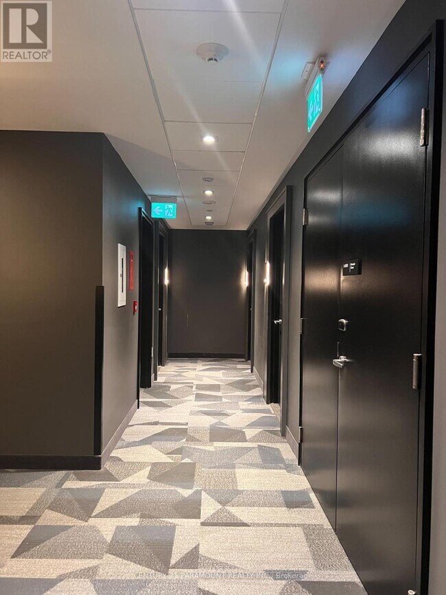 Photo - 5 Wellington St S Unité 1181