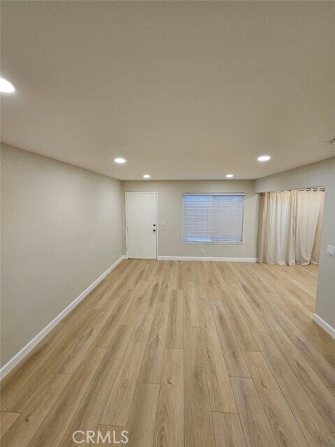 Photo - 16630 Shenandoah Ave