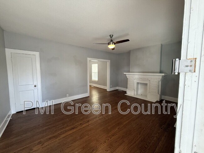 Photo - 620 S Zunis Ave