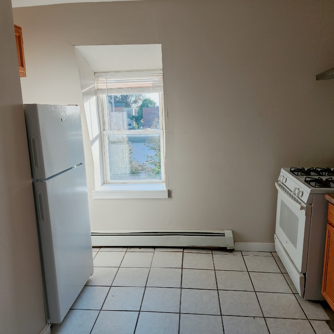 Photo - 6 Hammond St Unit 3