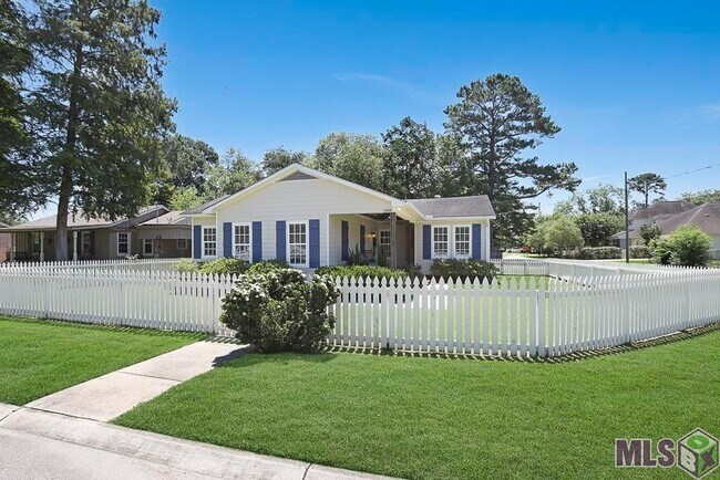 Photo - 1408 Stephens Ave