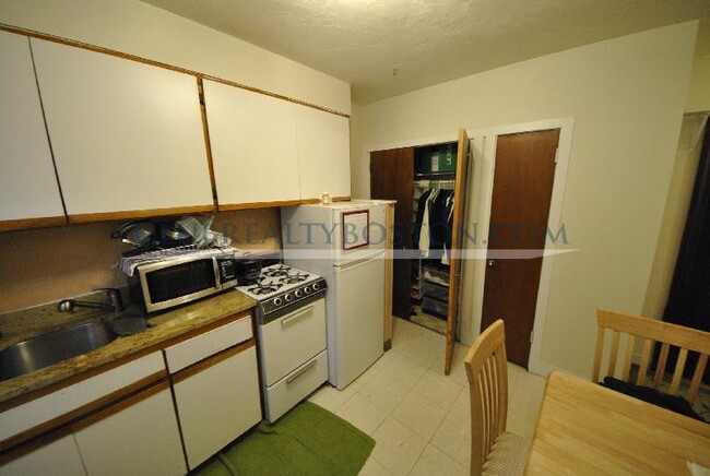 Photo - 107 Gordon St Unidad 14 Rental