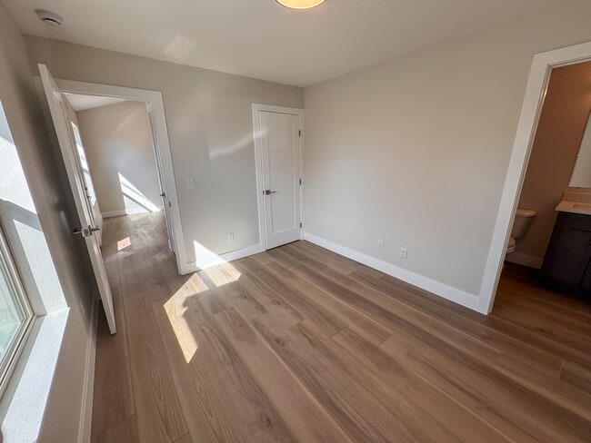 Photo - 419 Snyder Ave